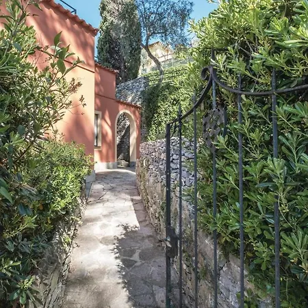 Ferienhaus La Casa Rossa Sant'Ambrogio (Liguria)